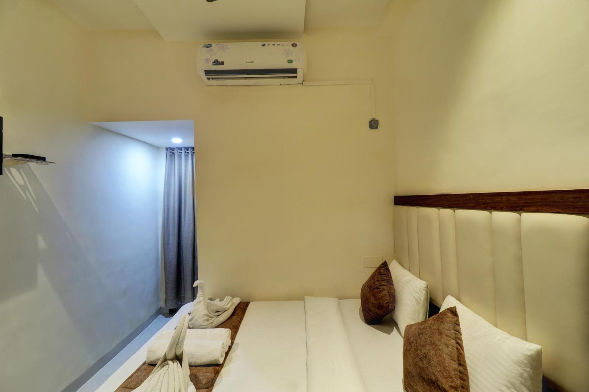 فندق New Parimeet Residency نافي مومباي المظهر الخارجي الصورة